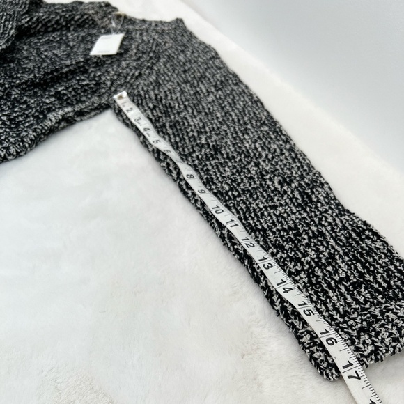 NWT Eileen Fisher Size M Round Neck Boxy Sweater - Black MSRP $268 - Picture 4 of 13